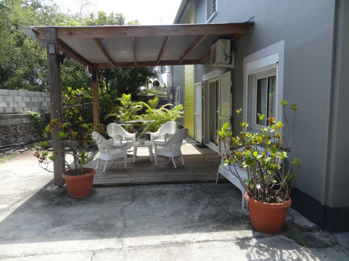 Residence Virginie Saint-Leu Exterior photo